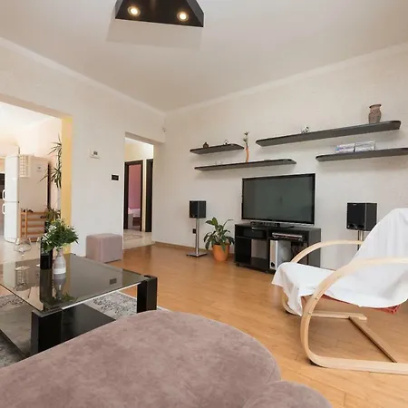 Apartman Cupido *